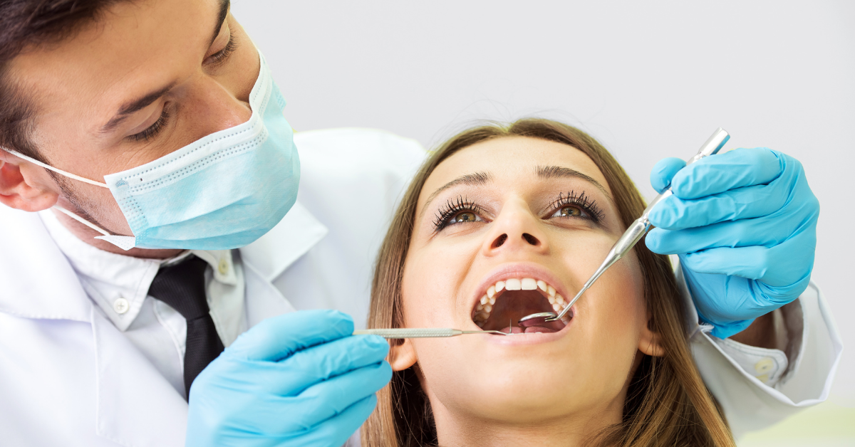 cosmetic dentist 